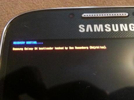 Samsung blocca il bootloader del Galaxy S4 con Android 4.3 I9505XXUDMHB