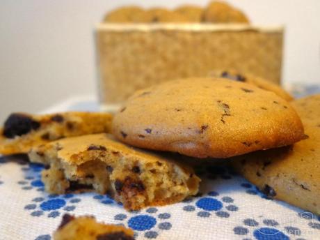 Biscotti da thé al cioccolato con livieto madre