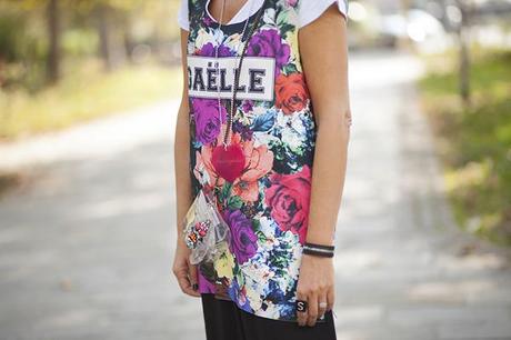 MFW 2013 | Look on the bright side! Smilingischic, fashion blog, MFW, milan fashion week, street style, outfit, Look the bright side , flowers, sunglasses specktre, Gaelle Bonheur Paris,