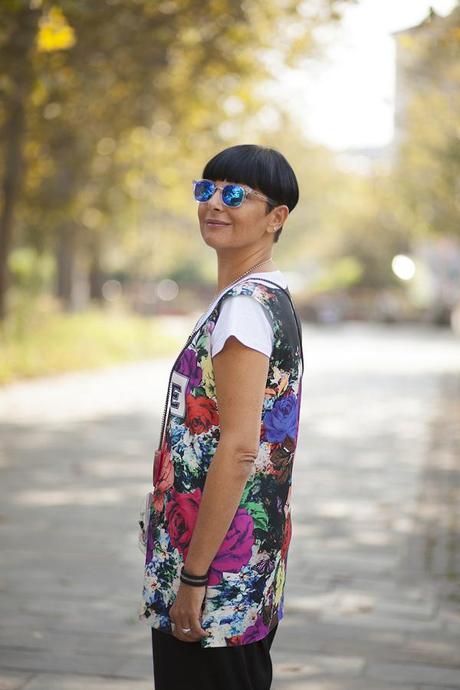 MFW 2013 | Look on the bright side! Smilingischic, fashion blog, MFW, milan fashion week, street style, outfit, Look the bright side , flowers, sunglasses specktre