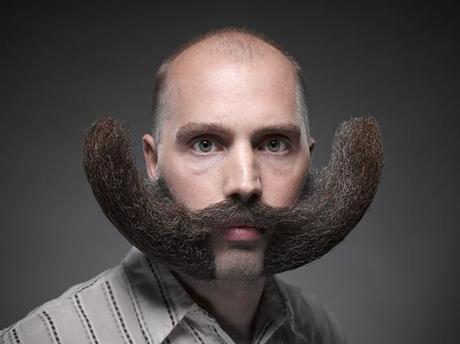 Vi piacciono la barba e i baffi?