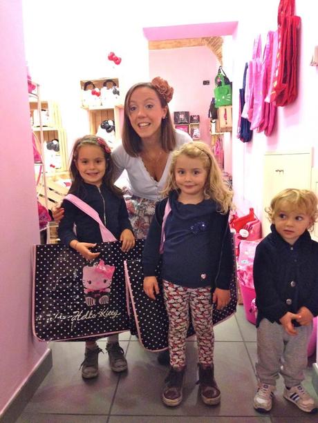 Nuovo TEMPORARY STORE HELLO KITTY BY CAMOMILLA! IMG_2242