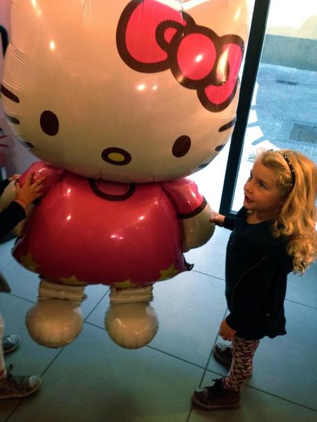 Nuovo TEMPORARY STORE HELLO KITTY BY CAMOMILLA! IMG_2246