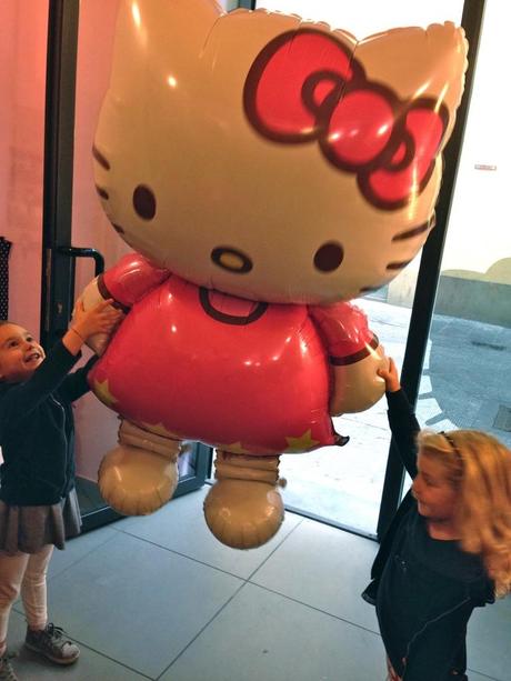 Nuovo TEMPORARY STORE HELLO KITTY BY CAMOMILLA! IMG_2249