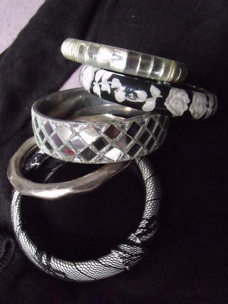 OUTFIT # 20 - VERNISSAGE OUTFIT # 20 - VERNISSAGE