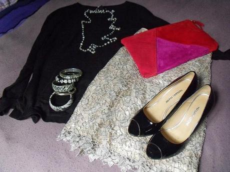 OUTFIT # 20 - VERNISSAGE OUTFIT # 20 - VERNISSAGE