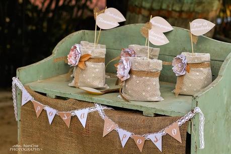 Mari Crea Photography Burlap and Lace wedding