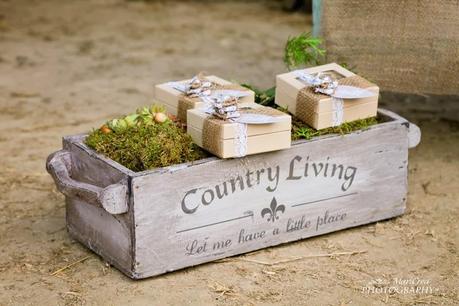 Mari Crea Photography Burlap and Lace wedding