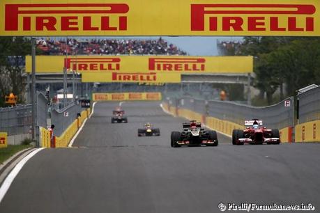 Domenicali: Vettel e la Red Bull meritano il titolo KOR_Sun_Raikkonen_and_Alonso_476