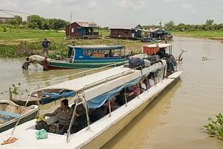 Lettere dalla Kampuchea 8: La barca dei dannati.