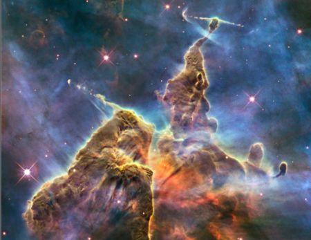 Raccolta di 26 straordinarie immagini scattate dal Telescopio spaziale Hubble