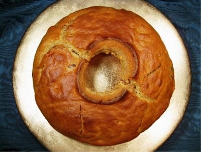 Ciambella con fichi e uvetta