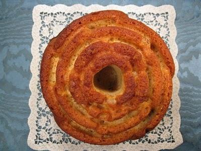 Ciambella con fichi e uvetta