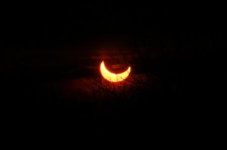 Le immagini dell’eclisse parziale di Sole