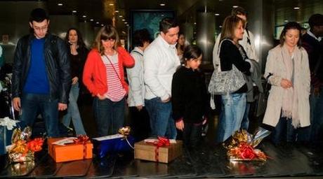 Tanti regali dalla linea aerea Tanti regali dalla linea aerea