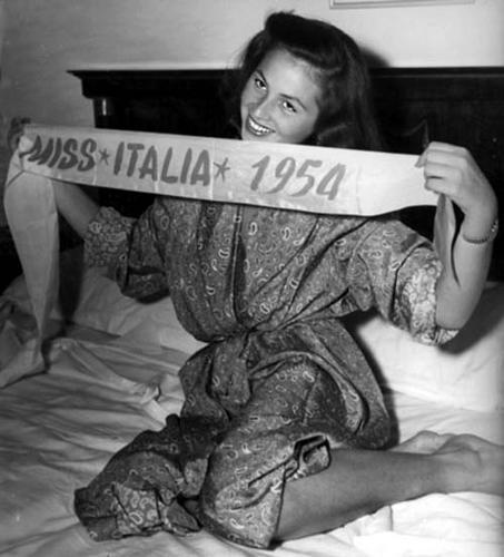 File:Eugenia Bonino Miss Italia 1954.jpg