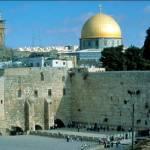 Israele, le donne potranno pregare al Muro del Pianto come gli uomini