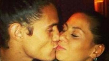 EDINSON CAVANI E MARIA ROSARIA VENTRONE INNAMORATI SU TWITTER GOSSIP 2013