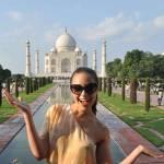 India, Miss Universo Olivia Culpo posa per spot al Taj Mahal04