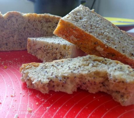 Pane al Kamut e Semi di Papavero