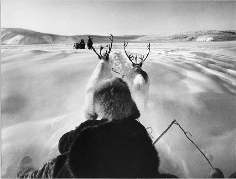 Mario De Biasi: Omaggio all’Italiano Pazzo