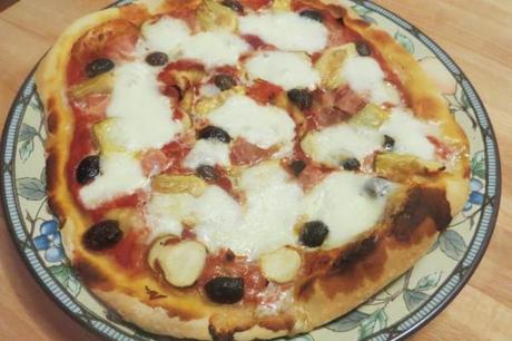 Pizza quattro stagioni impasto per pizza