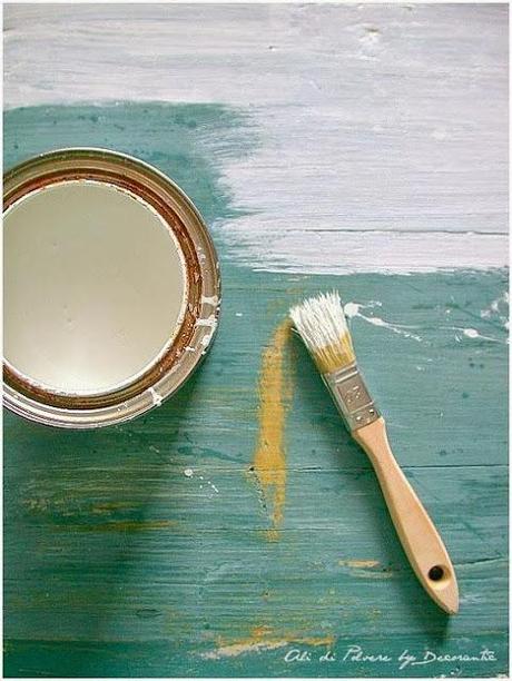 Storia di un appendiabiti Storia di un appendiabiti