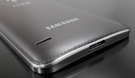 Galaxy S5 sarà costruito come il Galaxy Note 3 Il metallo nel Galaxy F