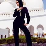 Rihanna espulsa dalla moschea di Abu Dhabi02