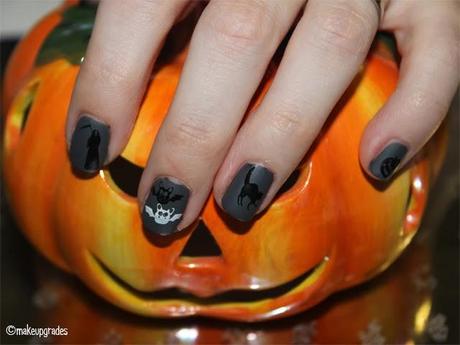 Nail Stamping MoYou // Halloween Tutorial