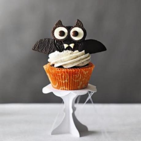 Haunted_Cupcakes-1-l