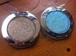 Essence: ombretti METAL GLAM n. 01 e 05: review e swatch