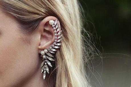 L’accessorio must have: EAR CUFF