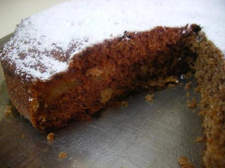 Torta di Mele con Noci e Caffè