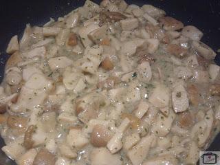 PACCHERI PANNA E FUNGHI