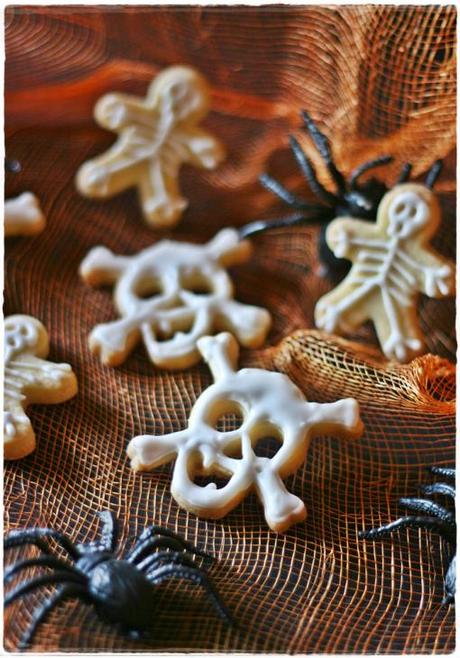 Skull skeleton cookies4
