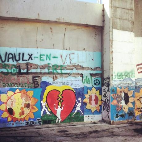 Altri graffiti West bank murals