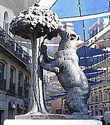 Il monumento dell''orso e il corbezzolo è il simbolo araldico della città di Madrid