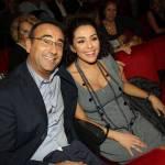 Carlo Conti a teatro con la moglie01