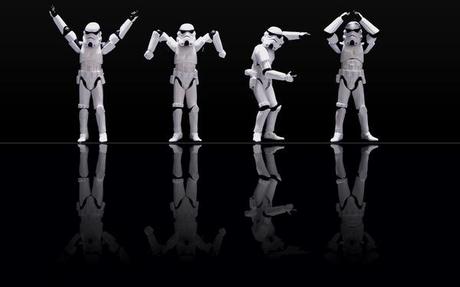 star%20wars%20stormtroopers%20humor%20black%20background%201920x1200%20wallpaper www.wallpaperhi.com 67 Android iOS   Star Wars: Tiny Death Star, il lato oscuro sia con voi!