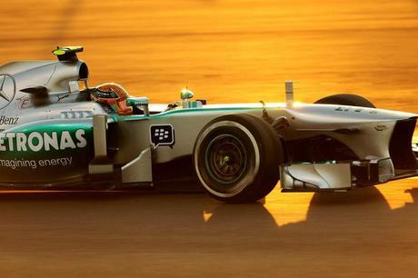 F1 | Le vetture 2014 avranno un brutto “muso” Lewis-Hamilton_qualifiche_GP_Abu_Dhabi_2013 (2)