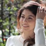 Alessandra Mastronardi sul red carpet, la mamma in fila per vederla