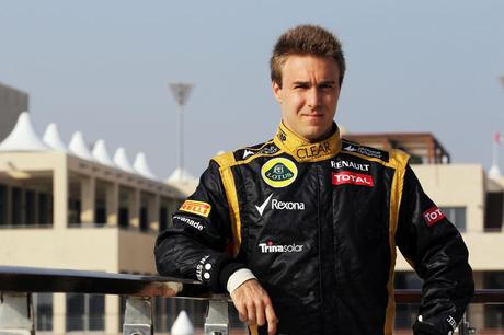 Davide-Valsecchi-Lotus_abu_dhabi_test_2012 (3)