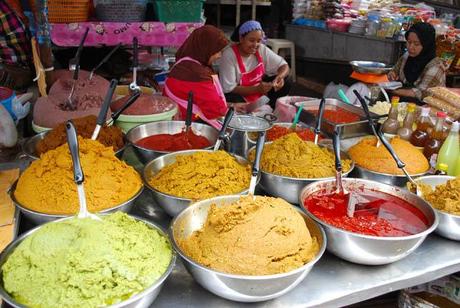 File:HAT YAI MARKET 2.jpg