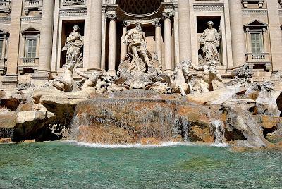 Roma e la Fontana di Trevi.