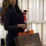 Mario Balotelli si allena: Fanny Neguesha si concede un po' di shopping08