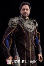 HotToysJorEl04 Man of Steel: nuove immagini action figures Jor El Russell Crowe Man of Steel