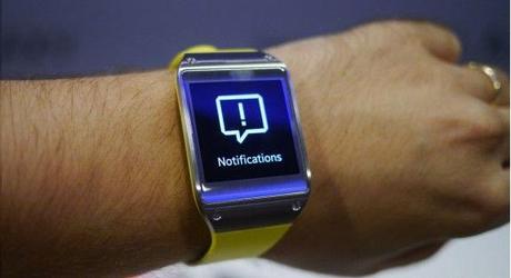 Galaxy Gear tutte le notifiche a portata di mano con aggiornamento