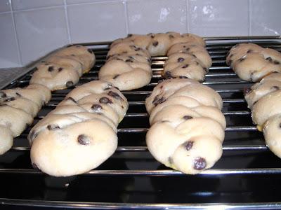 Treccine dolci con la carica del caffè e l'energia del cioccolato! Treccine dolci con la carica del caffè e l'energia del cioccolato!
