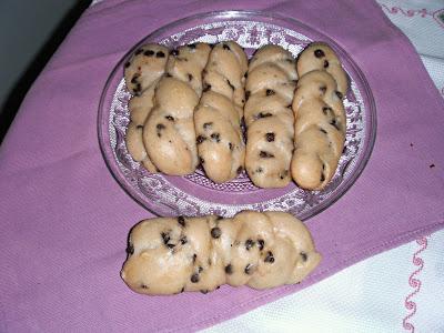 Treccine dolci con la carica del caffè e l'energia del cioccolato! Treccine dolci con la carica del caffè e l'energia del cioccolato!